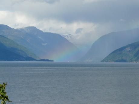 Regenboog en Fjorden, Noorwegen